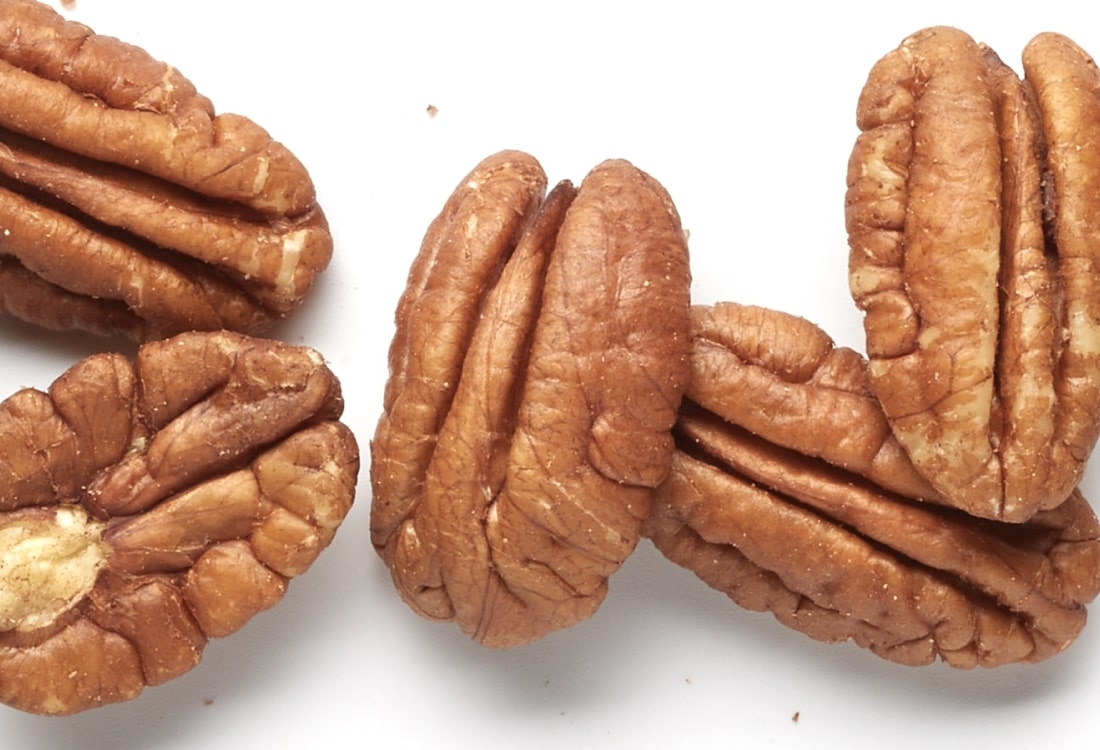 Nuez pecana cruda